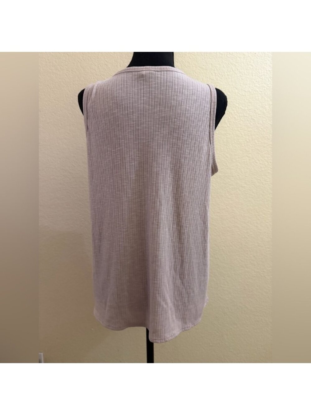 Women's Ribbed Tank Top - Light Pink - Picture 2 of 2